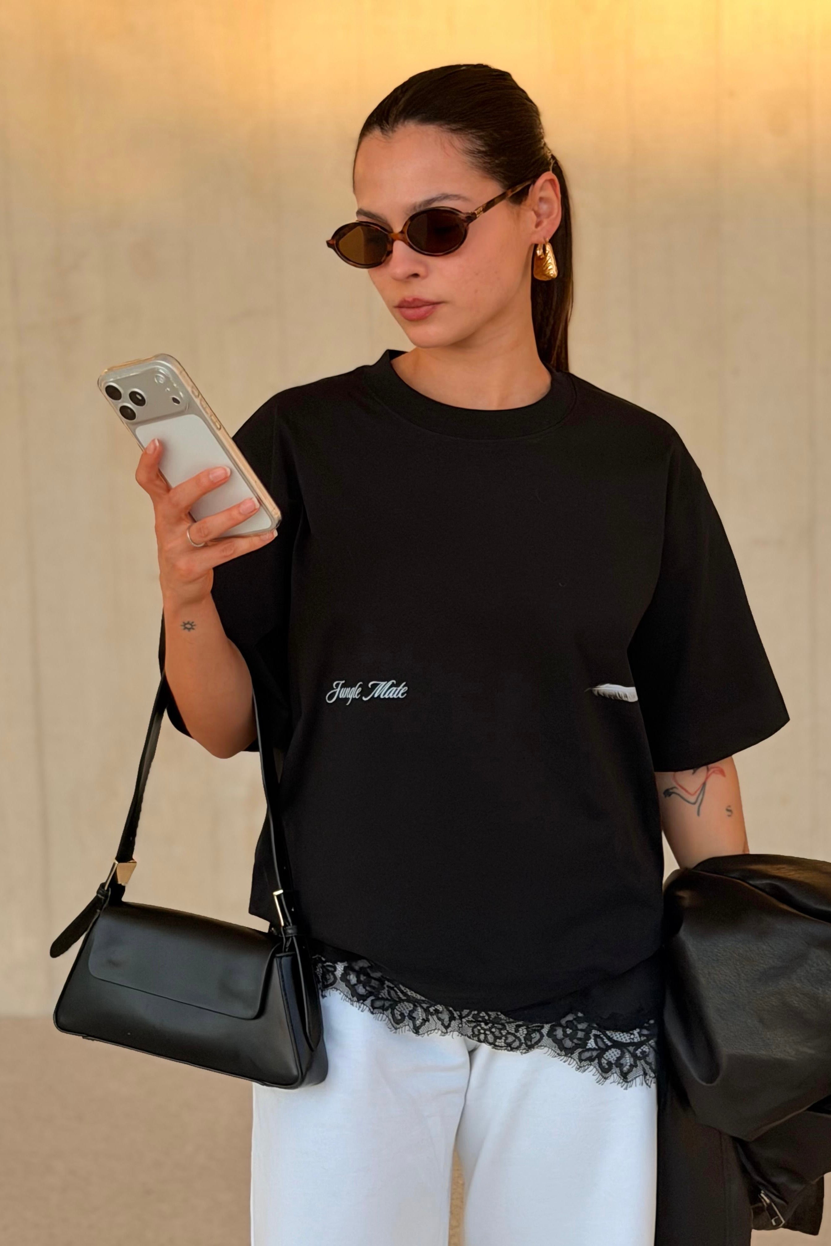 SWAN TEE BLACK