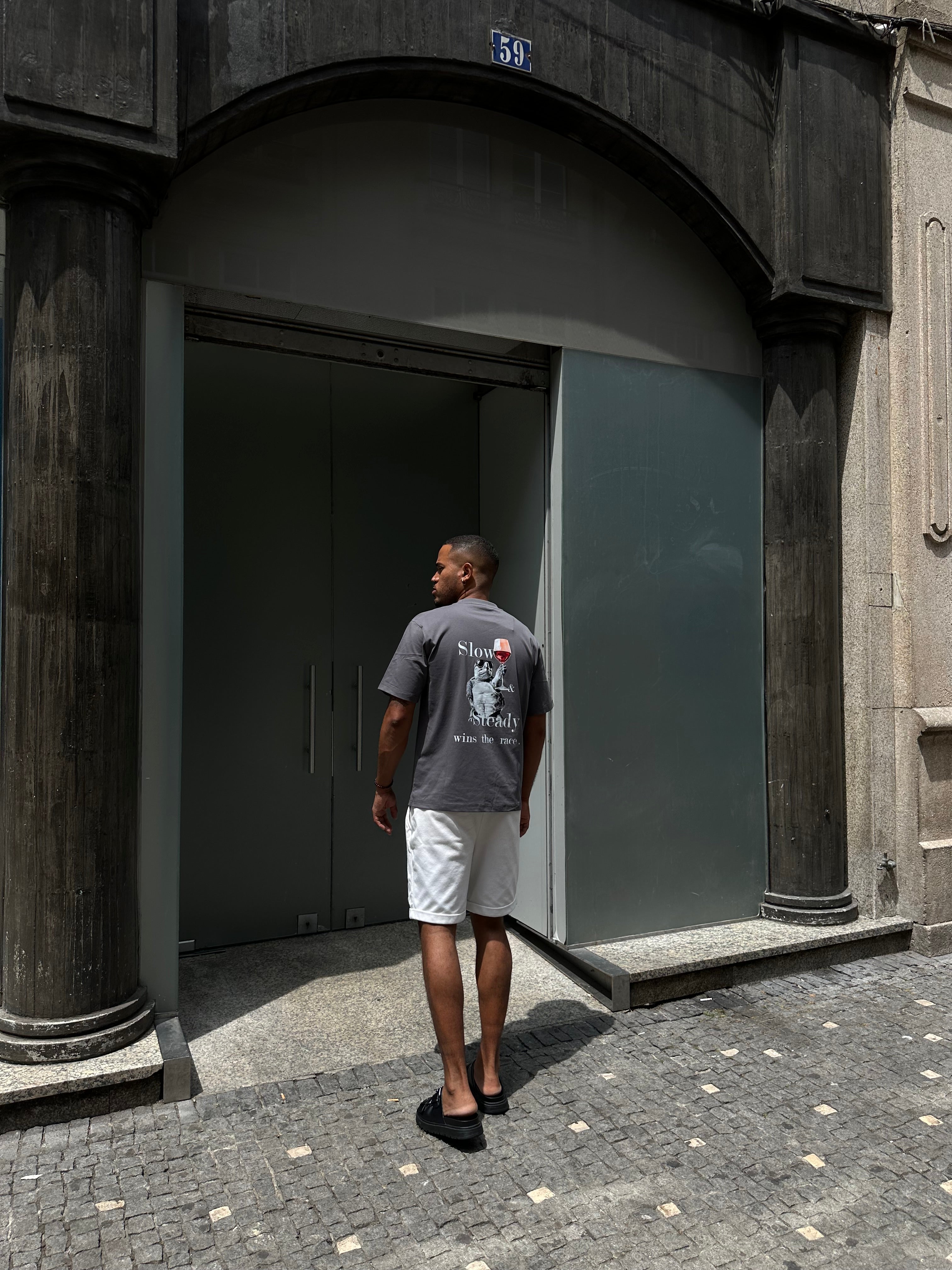 TURTLE TEE GRAY