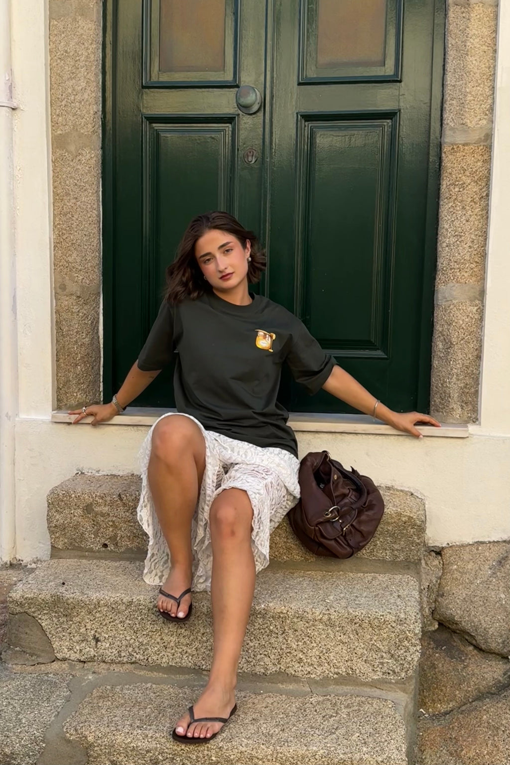 BEES TEE OLIVE
