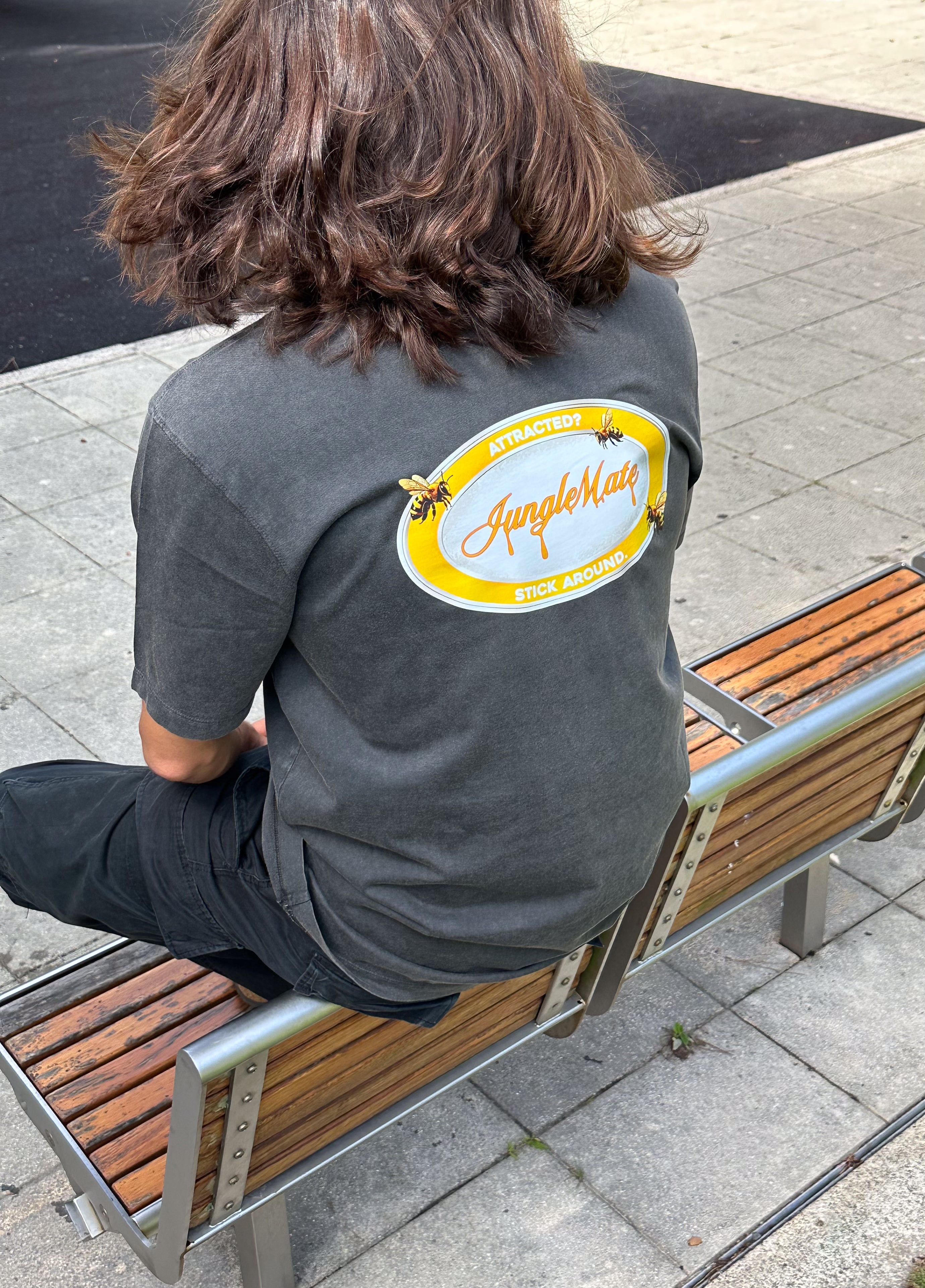BEES TEE MIDNIGHT