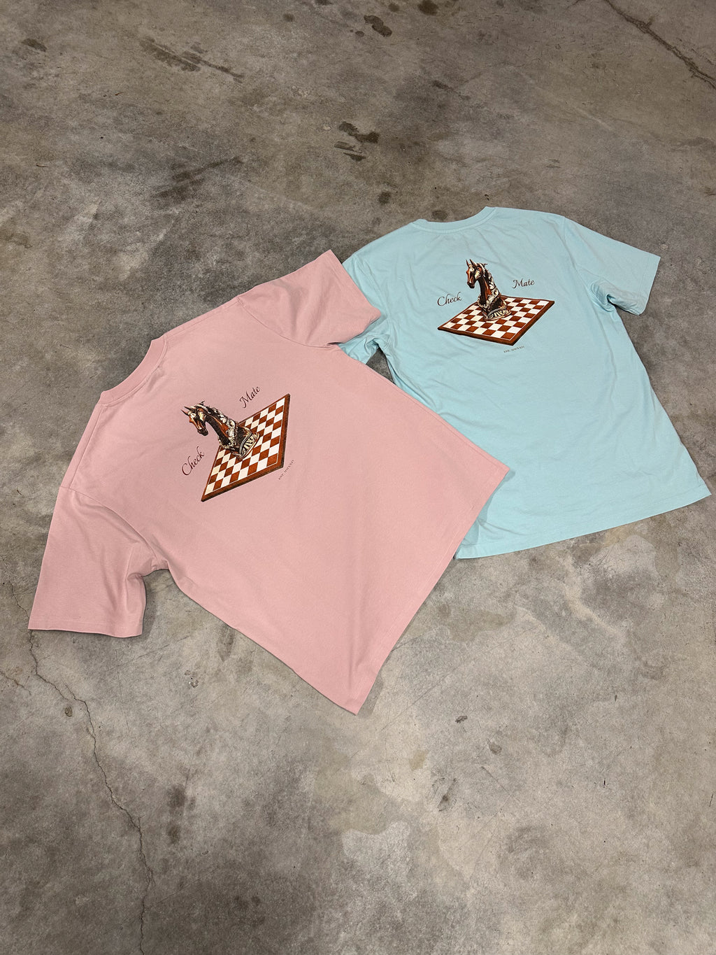 HORSE TEE PASTEL PINK