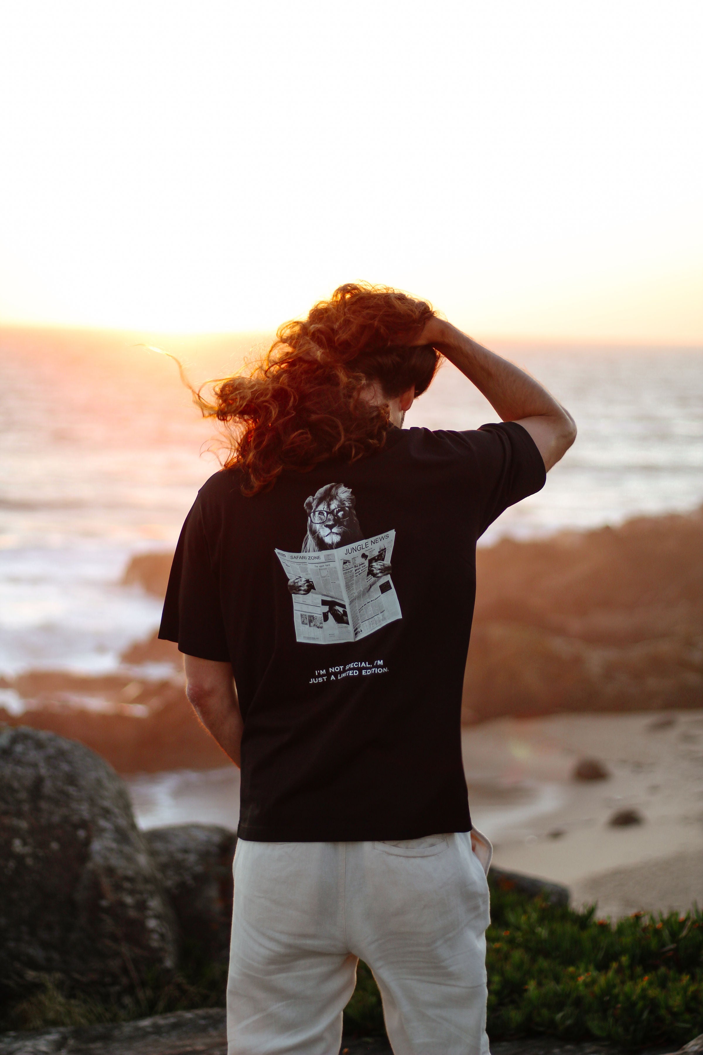 LION TEE BLACK