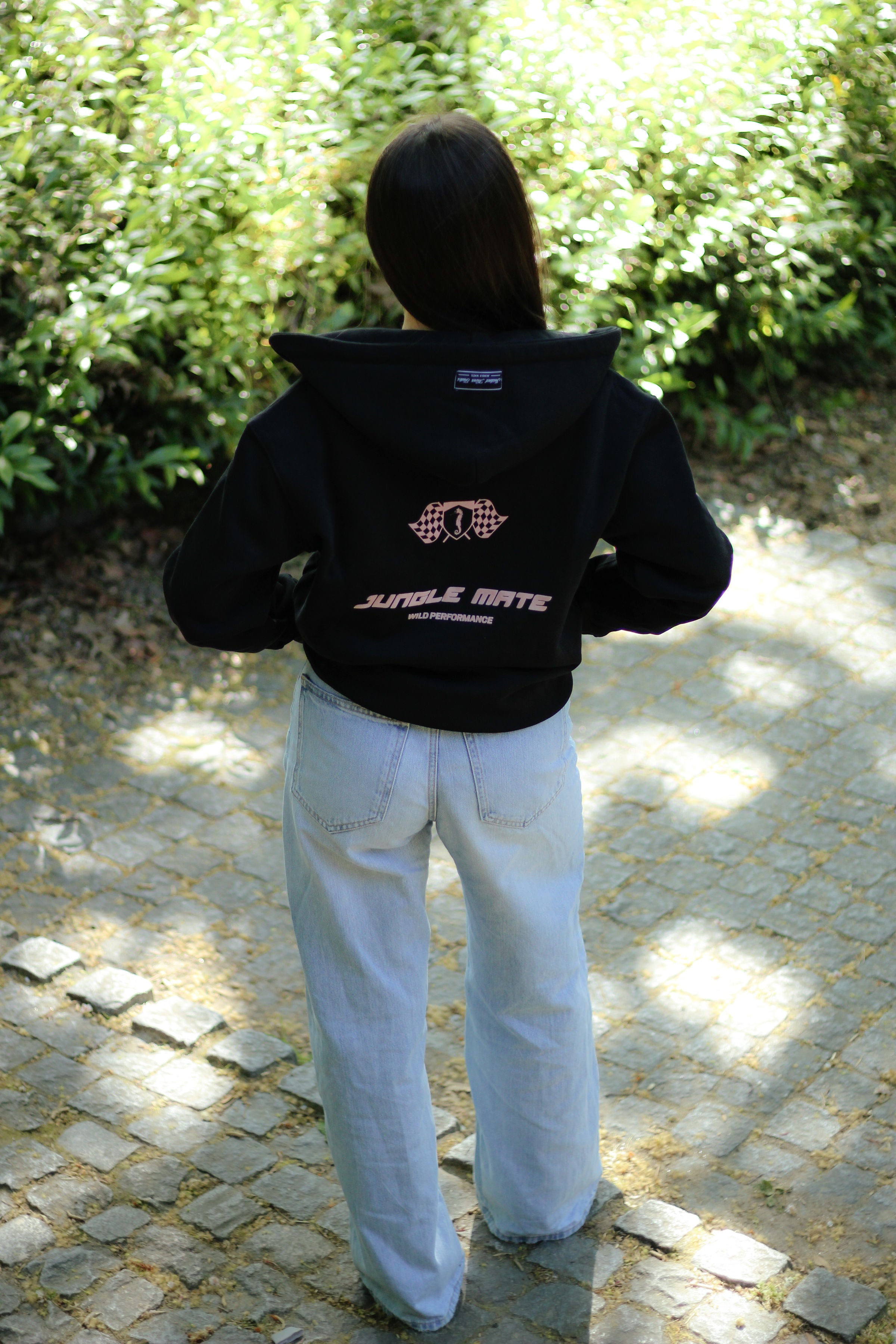 SEAHORSE BLACK ZIPPER